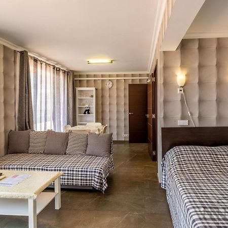 Paola 1 Inftour Apartment Калпе Екстериор снимка